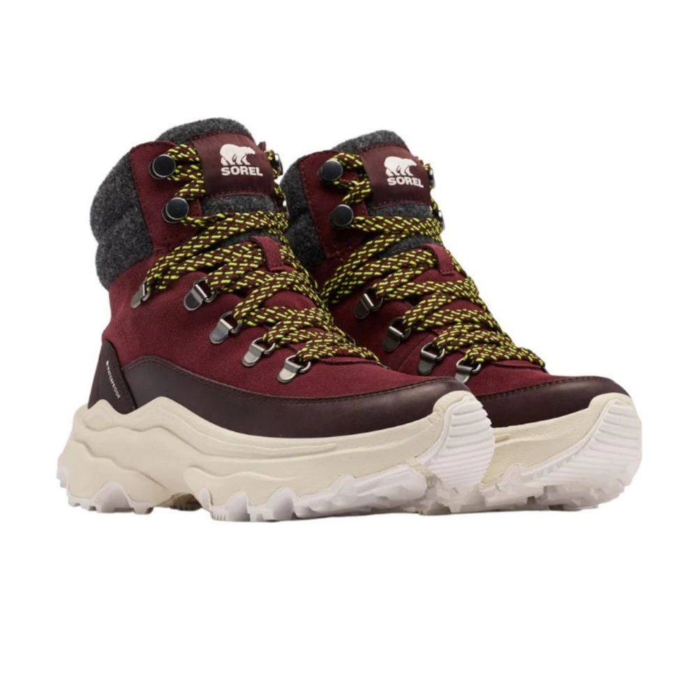 New Sorel Kinetic Breakthru Conquest Boots
